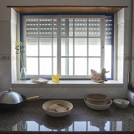 Гостевой дом The Wave - Beach 'n' Surf House *