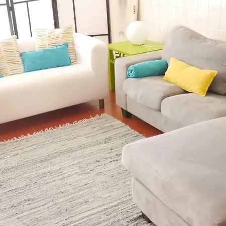 The Wave - Beach 'n' Surf House Гостевой дом *