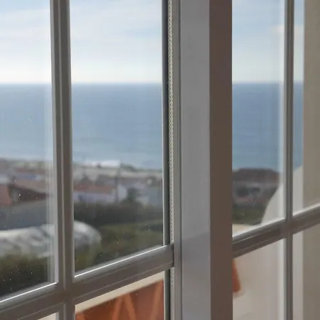 The Wave - Beach 'n' Surf House